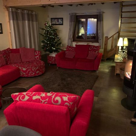 Spacious Ski Chalet In Traditional French Village, Sleeps 8, Four Star With Fibre Broadband Abondance Eksteriør billede