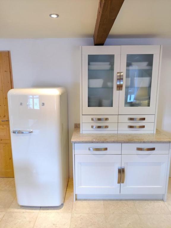 Spacious Ski Chalet In Traditional French Village, Sleeps 8, Four Star With Fibre Broadband Abondance Eksteriør billede