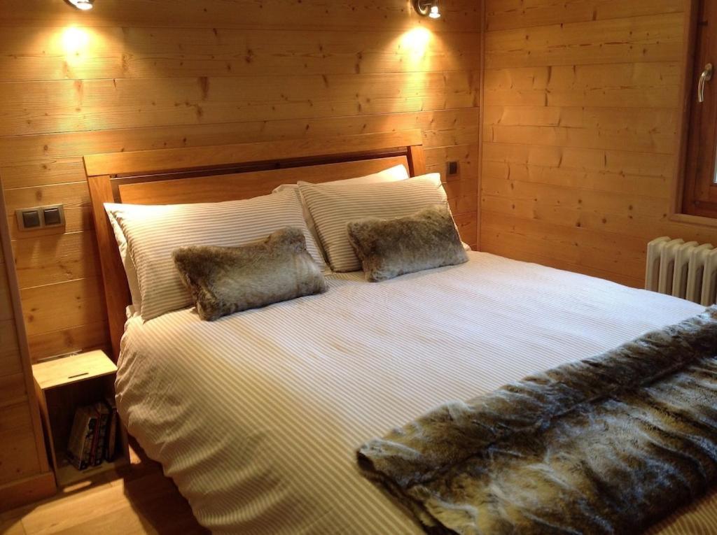 Spacious Ski Chalet In Traditional French Village, Sleeps 8, Four Star With Fibre Broadband Abondance Eksteriør billede