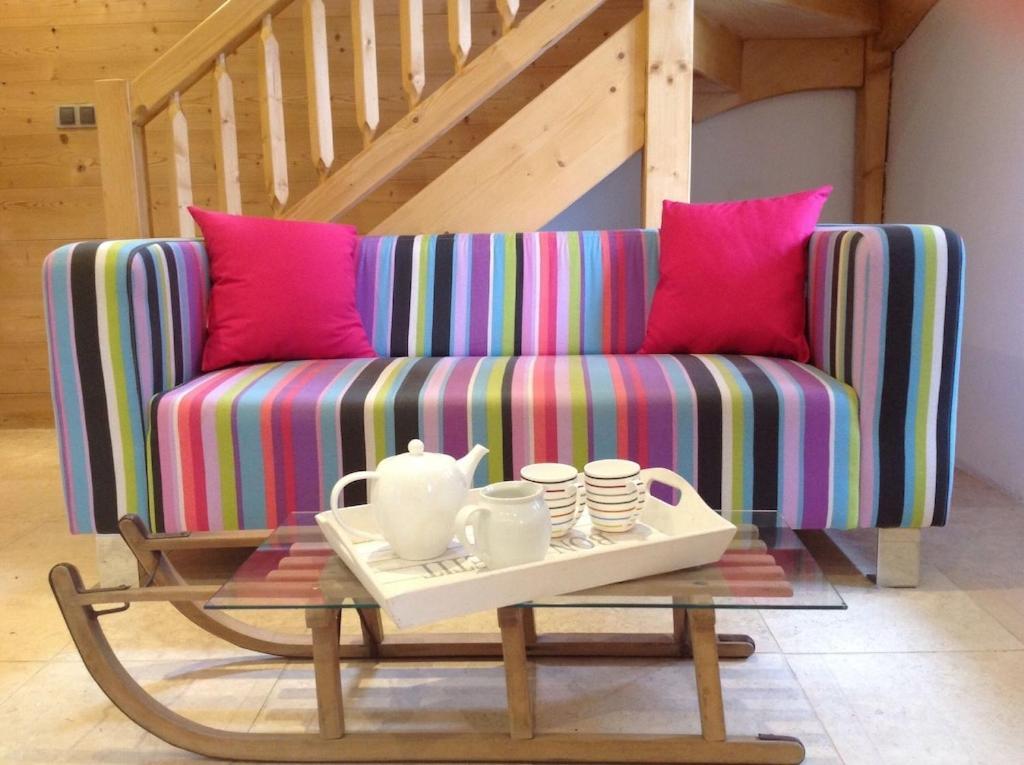 Spacious Ski Chalet In Traditional French Village, Sleeps 8, Four Star With Fibre Broadband Abondance Eksteriør billede