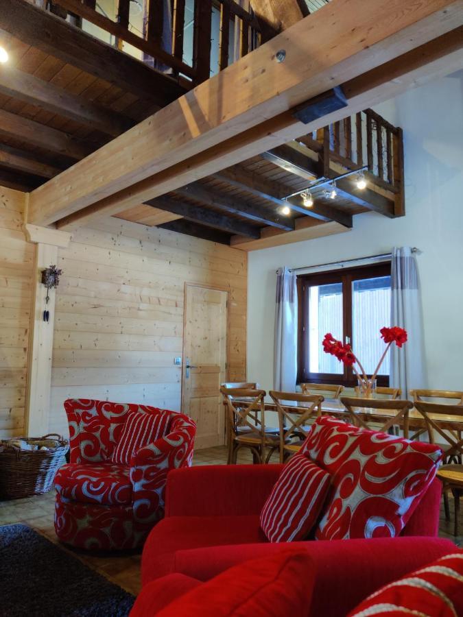 Spacious Ski Chalet In Traditional French Village, Sleeps 8, Four Star With Fibre Broadband Abondance Eksteriør billede
