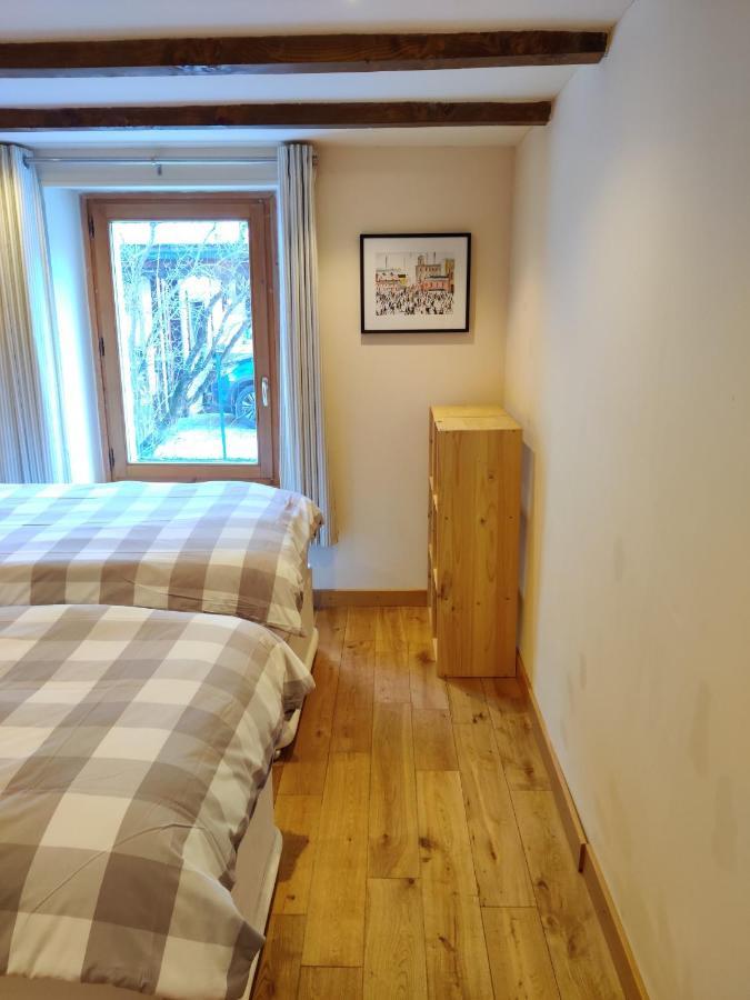 Spacious Ski Chalet In Traditional French Village, Sleeps 8, Four Star With Fibre Broadband Abondance Eksteriør billede