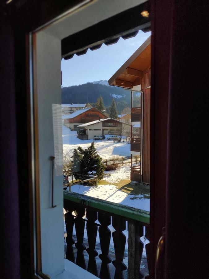 Spacious Ski Chalet In Traditional French Village, Sleeps 8, Four Star With Fibre Broadband Abondance Eksteriør billede