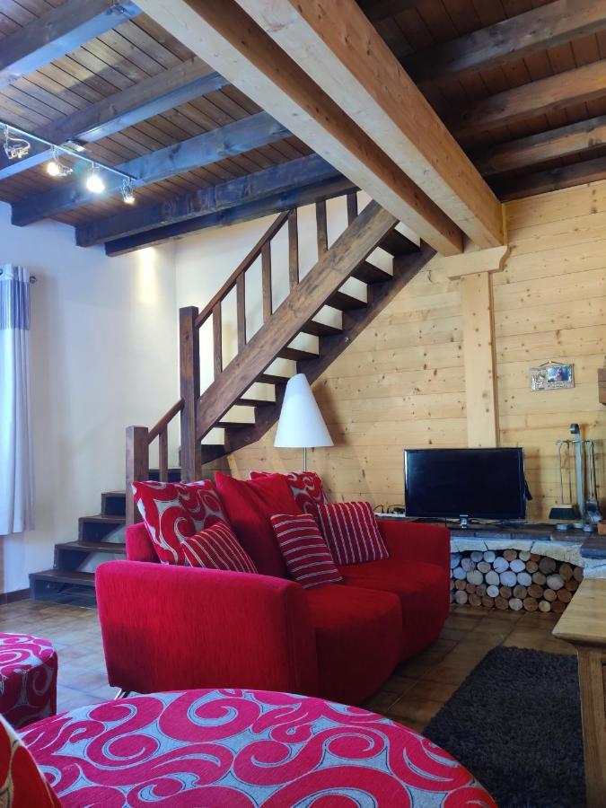 Spacious Ski Chalet In Traditional French Village, Sleeps 8, Four Star With Fibre Broadband Abondance Eksteriør billede