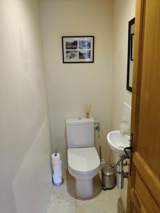 Spacious Ski Chalet In Traditional French Village, Sleeps 8, Four Star With Fibre Broadband Abondance Eksteriør billede